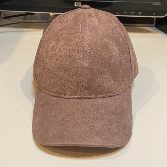H&M suede cap - Picture 2 of 5